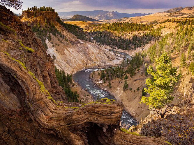 Yellowstone%20River-RSandor_2018_09_23_8633