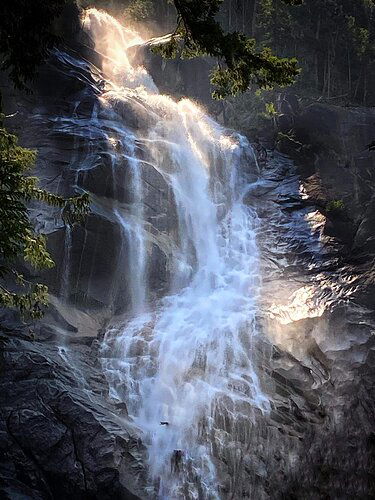 Shannon Falls 2