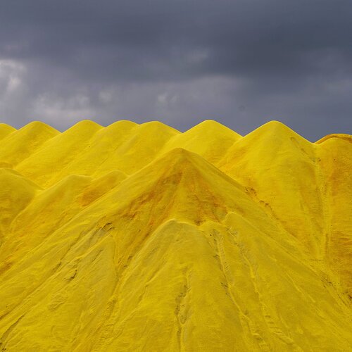 Sulfur 03