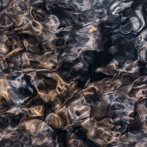 Beth-Buelow-Swirling