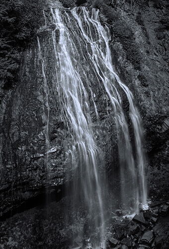 Narada Falls.jpg