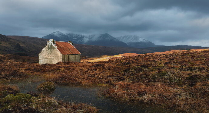 Fleeting Light Fain House