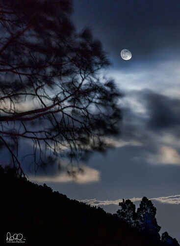 pinnacles-moon-clouds-2