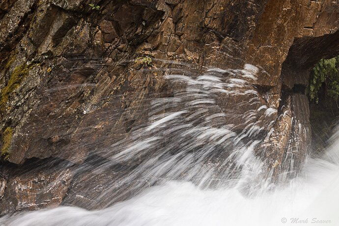 Emigrant Creek splashing (1 of 4)