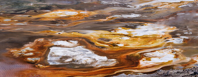 A Porcelain Basin Pano