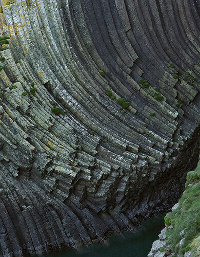 Clamshell Basalt