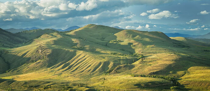 Sun Mountain Light (1 of 1).jpg